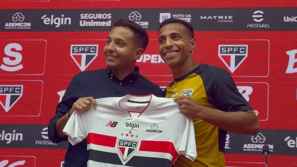 Victor Sá chora ao revelar raízes são-paulinas e força da família